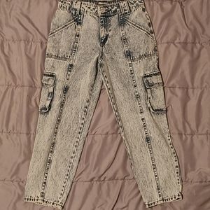 Womens Washed-out Jeans